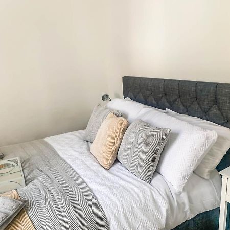 The Rosebery Retreat By The Castle 1-Bed Apartment Inverness Exterior photo