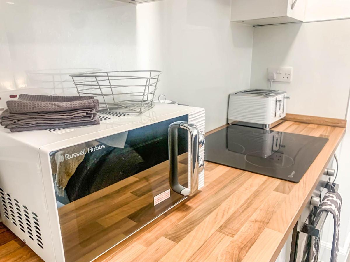 The Rosebery Retreat By The Castle 1-Bed Apartment Inverness Exterior photo